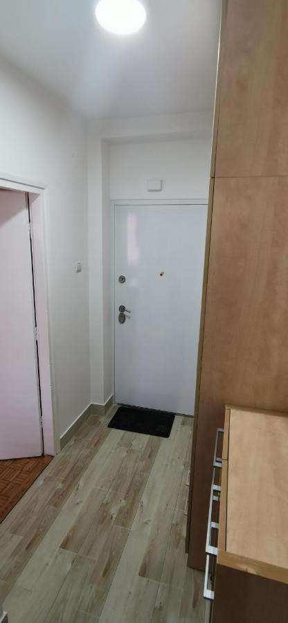 Stan Na Dan Predah Lägenhet Užice Exteriör bild